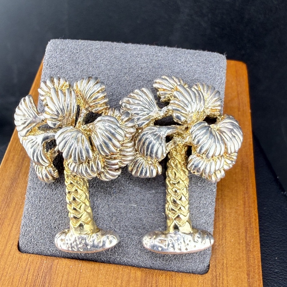 Vintage Palm Tree Pierced Earrings Gold Tone Beach Vacation